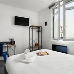 Ξενοδοχείο Urban Style Le Relais 3*