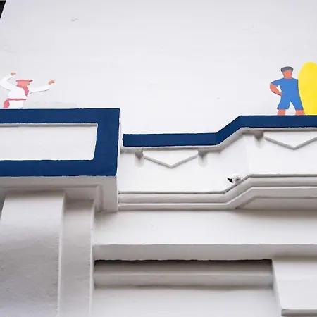 Urban Style Biarritz Le Relais Отель Биарриц