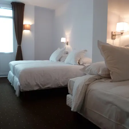 Urban Style Biarritz Le Relais Отель