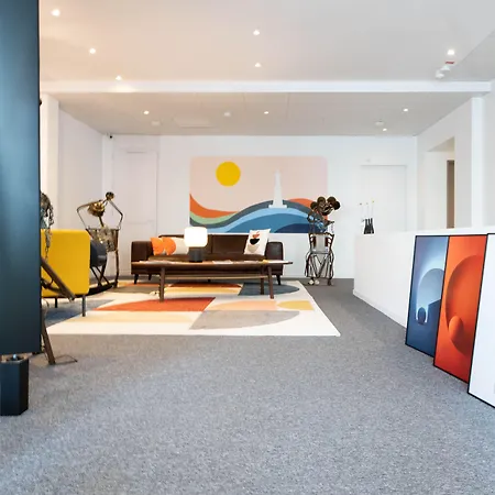 Urban Style Biarritz Le Relais Отель