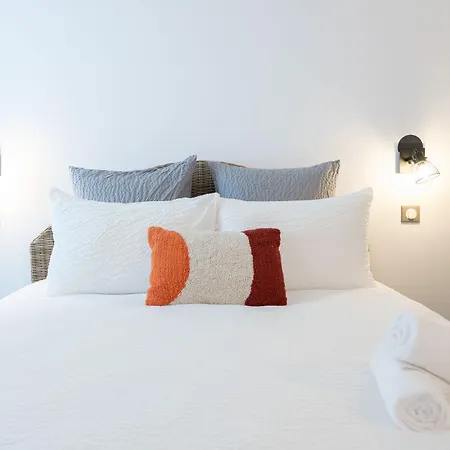 Отель Urban Style Biarritz Le Relais