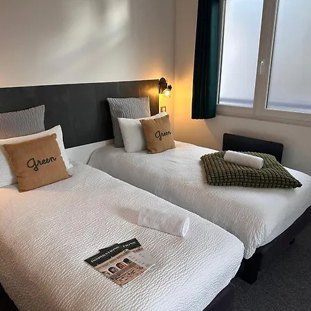 Urban Style Biarritz Le Relais Отель