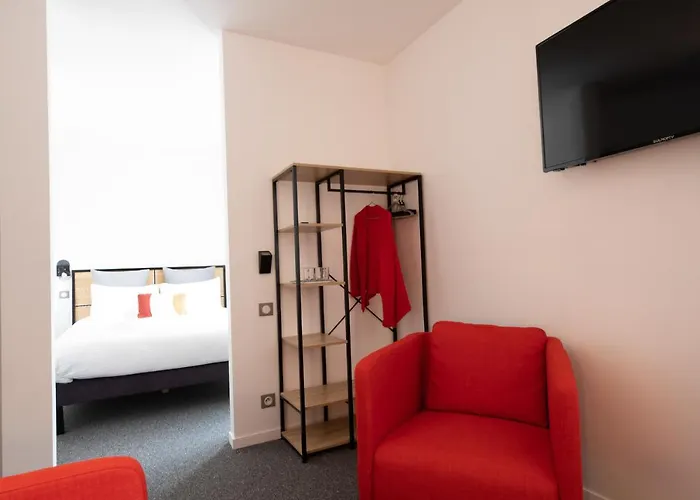 Urban Style Biarritz Le Relais Отель Биарриц